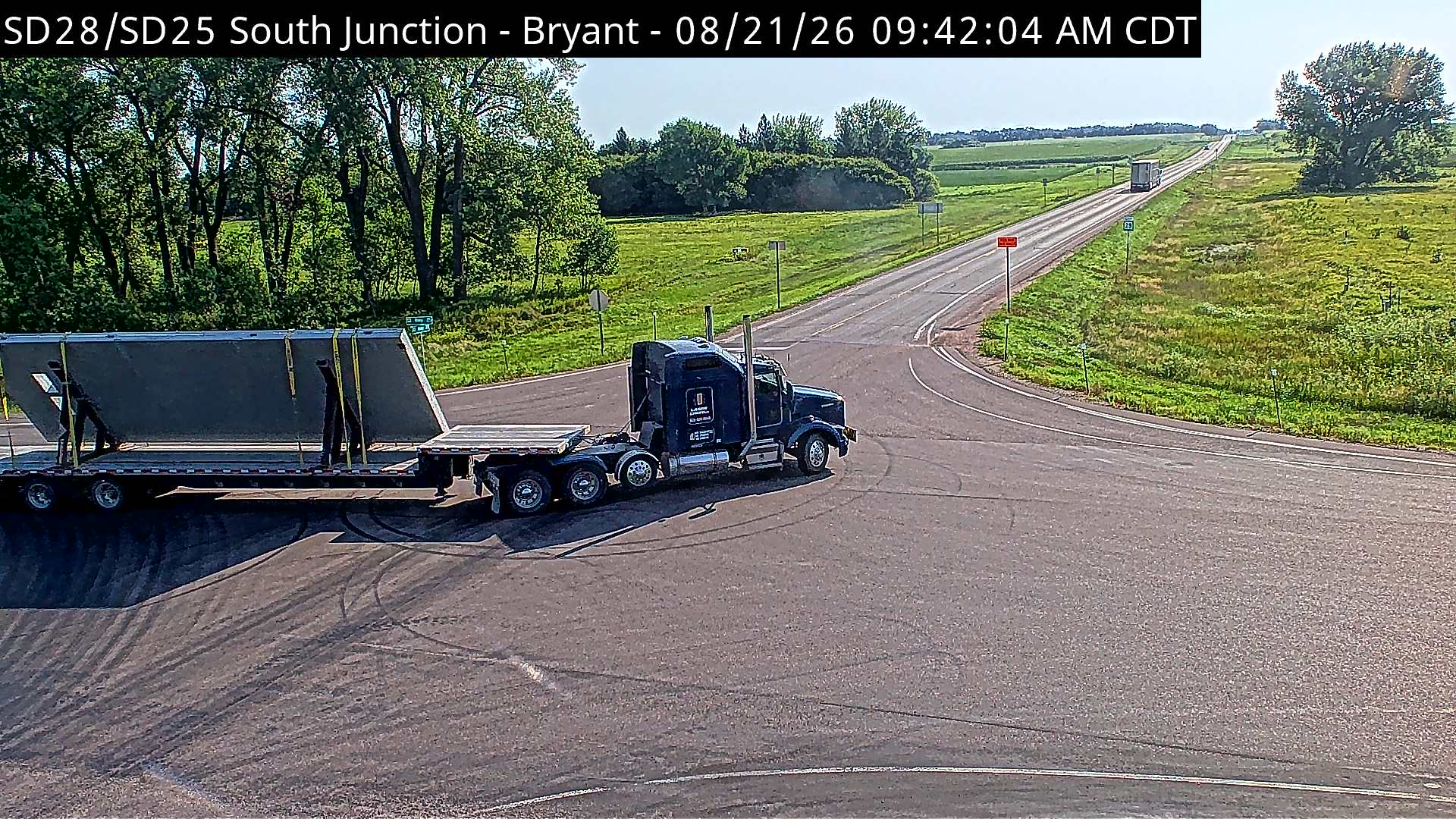Webcam view of Bryant, South Dakota on SD-25