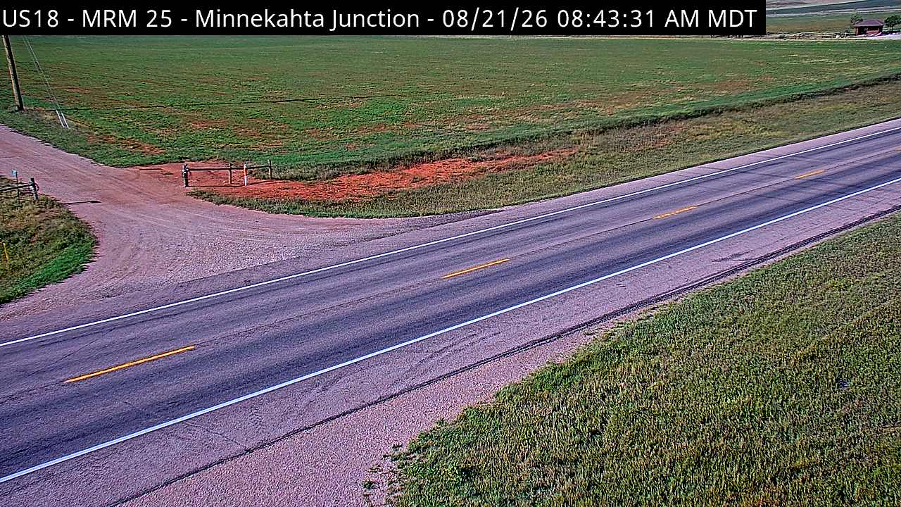 Webcam view of Minnekahta Junction, South Dakota on US-18