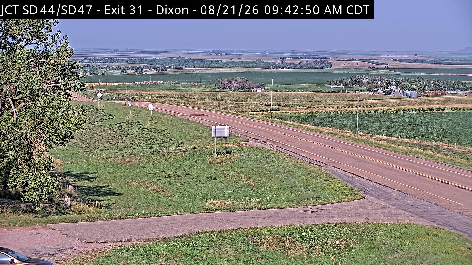 Webcam view of Dixon, South Dakota on SD-44