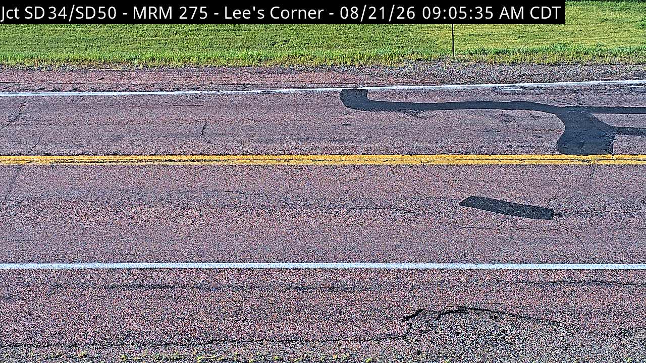 Webcam view of Lee's Corner, South Dakota on SD-34